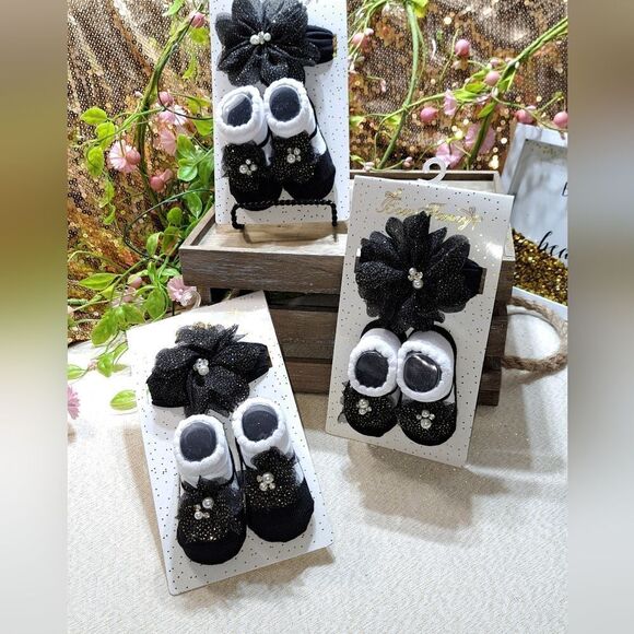 NWT Bow Fancy Bootie/Headband Set - Picture 2 of 8